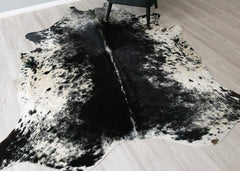 Salt Pepper Black & White Cowhide Rug (Size: 240 X 200 CM) CHR2412