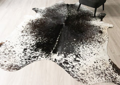 Salt Pepper Black & White Cowhide Rug (Size: 280 X 240 CM) CHR2424