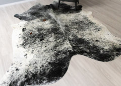 Salt Pepper Black & White Cowhide Rug (Size: 270 X 230 CM) CHR2426