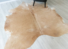 Beige And White Cowhide Rug (Size: 240 X 200 CM) CHR2380