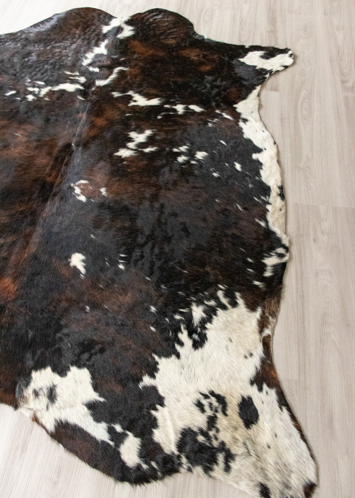 Buy genuine cowhide rug for sale online in Australia