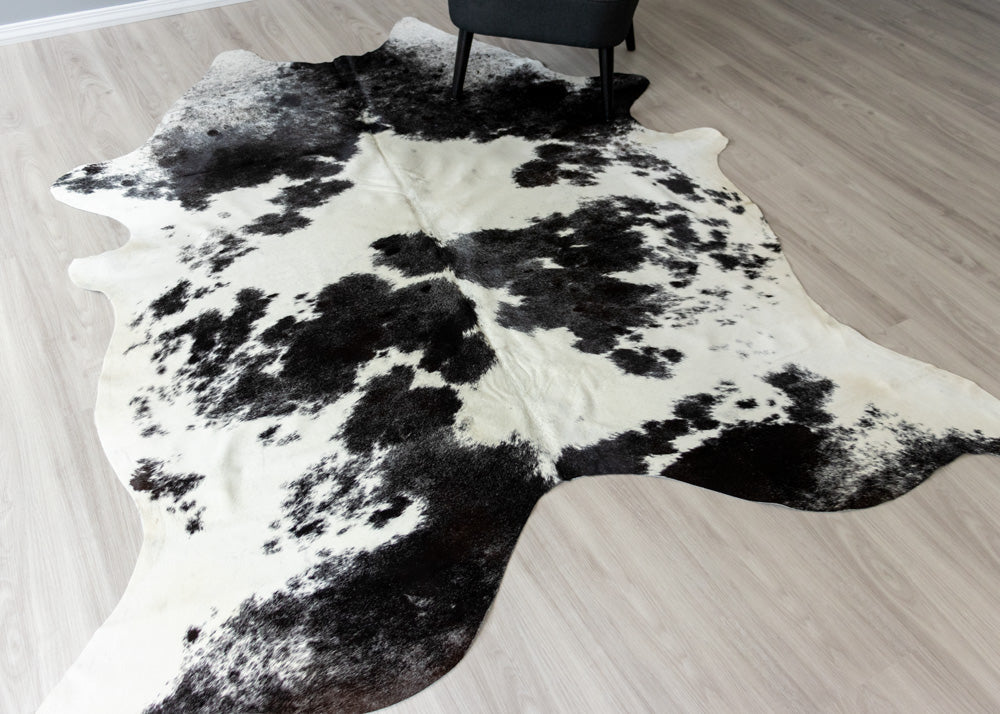 cowhide rug