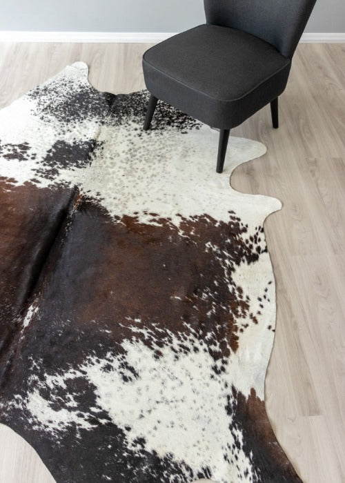 cowhide rug