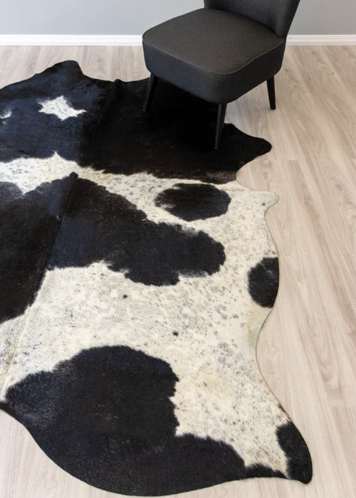 cowhide rug