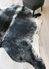Salt Pepper Black & White Cowhide Rug (Size: 240 X 220 CM) CHR1920