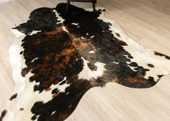 Exotic Tricolor Cowhide Rug (Size: 230 X 200 CM) CHR1943