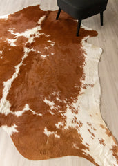 Brown And White Cowhide Rug (Size: 250 X 200 CM) CHR1934