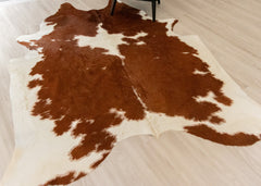 Brown And White Cowhide Rug (Size: 240 X 200 CM) CHR1928