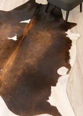 Reddish Cowhide Rug (Size: 240 X 180 CM) CHR2198