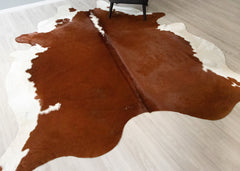 Hereford Brown And White Cowhide Rug (Size: 280 x 240 CM) CHR2535