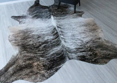 (Rare) Grey Brindle Cowhide Rug (Size: 290 X 230 CM) CHR2544