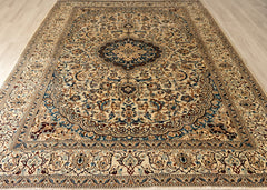 Vintage Nain Hand-Knotted Wool Persian Rug (Size: 250 X 350 CM)