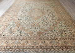 Vintage Nain Hand-Knotted Wool Persian Rug (Size: 300 X 390 CM)