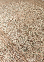 Vintage Isfahan Hand-Knotted Wool Persian Rug (Size: 280 X 400 CM)