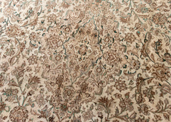 Vintage Isfahan Hand-Knotted Wool Persian Rug (Size: 280 X 400 CM)