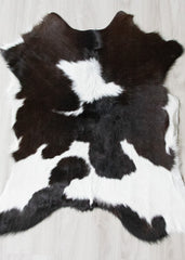 Calfskin - Black/White (Size: 110 X 90 CM) CS615