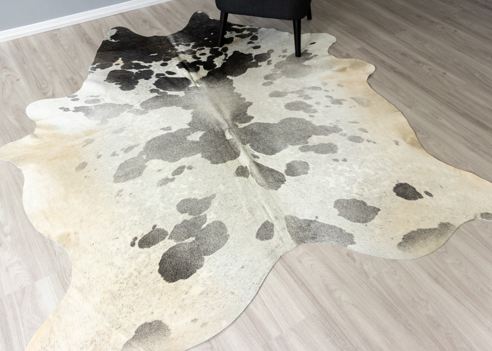 cowhide rug