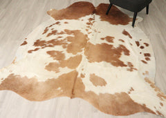 Beige And White Cowhide Rug (Size: 220 X 200 CM) CHR2705
