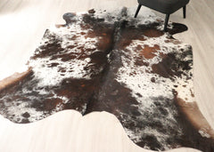 (Rare) Salt Pepper Tri-Color Cowhide Rug (Size: 250 X 210 CM) CHR2724