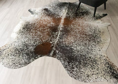 (Rare) Salt Pepper Tri-Color Cowhide Rug (Size: 250 X 220 CM) CHR2446