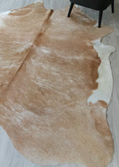 (Rare) Palomino Cowhide Rug (Size: 250 X 220 CM) CHR2455