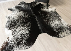 Salt Pepper Black & White Cowhide Rug (Size: 220 X 210 CM) CHR2436