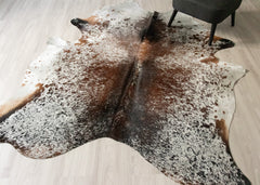 (Rare) Salt Pepper Tri-Color Cowhide Rug (Size: 230 X 190 CM) CHR2437