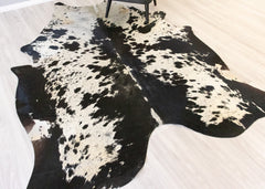 Salt Pepper Black & White Cowhide Rug (Size: 260 X 210 CM) CHR2141