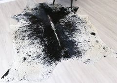 Salt Pepper Black & White Cowhide Rug (Size: 230 X 200 CM) CHR2238