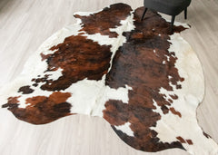 Exotic Tricolor Cowhide Rug (Size: 270 X 220 CM) CHR2606
