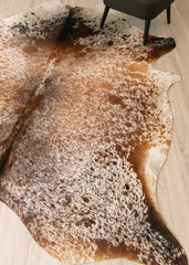 Salt Pepper Tri-Color Cowhide Rug (Size: 280 X 220 CM) CHR2243