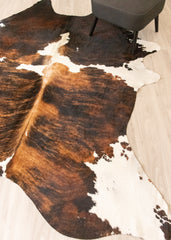 Exotic Tricolor Cowhide Rug (Size: 260 X 210 CM) CHR2234
