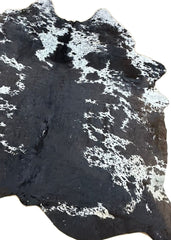 Black And White Cowhide Rug (Size: 240 X 210 CM) CHR2308