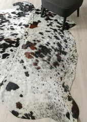 Exotic Tricolor Cowhide Rug (Size: 220 X 190 CM) CHR2632