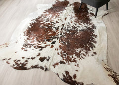 Exotic Tricolor Cowhide Rug (Size: 250 X 220 CM) CHR2617