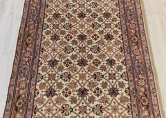 Oriental Agra Hand-Knotted Floral Wool Hallway Runner Rug – 90 x 160 cm