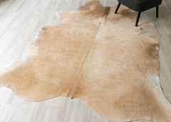 (Rare) Palomino Cowhide Rug (Size: 250 X 200 CM) CHR2022