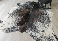 Salt Pepper Tri-Color Cowhide Rug (Size: 270 X 220 CM) CHR2045