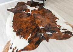 Exotic Tricolor Cowhide Rug (Size: 230 X 200 CM) CHR2019