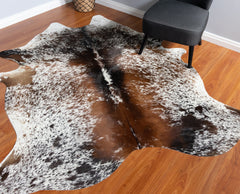 Salt Pepper Tri-Color Cowhide Rug