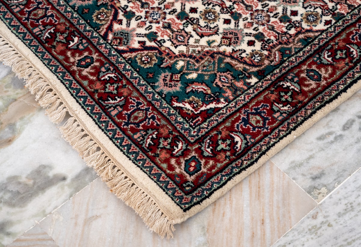 Oriental Agra Hand-Knotted Wool Hallway Runner Rug