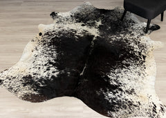 Salt Pepper Black & White Cowhide Rug (Size: 240 x 210 CM)