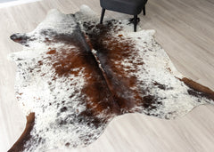 Salt Pepper Tri-Color Cowhide Rug (Size: 230 x 190 CM)