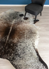 Salt Pepper Tri-Color Cowhide Rug (Size: 250 x 210 CM)