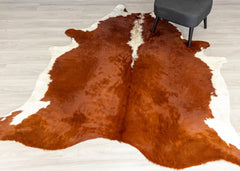 Hereford Brown And White Cowhide Rug (Size: 250 x 220 CM)