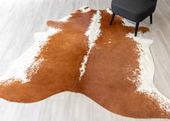 Hereford Brown And White Cowhide Rug (Size: 220 x 210 CM)