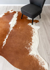 Hereford Brown And White Cowhide Rug (Size: 220 x 210 CM)