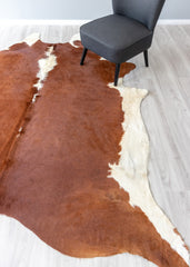 Hereford Brown And White Cowhide Rug (Size: 250 x 230 CM)