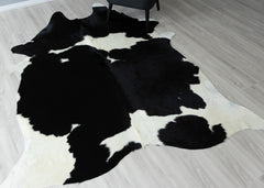 Black And White Cowhide Rug (Size: 230 x 200 CM)