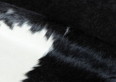 Black And White Cowhide Rug (Size: 230 x 200 CM)